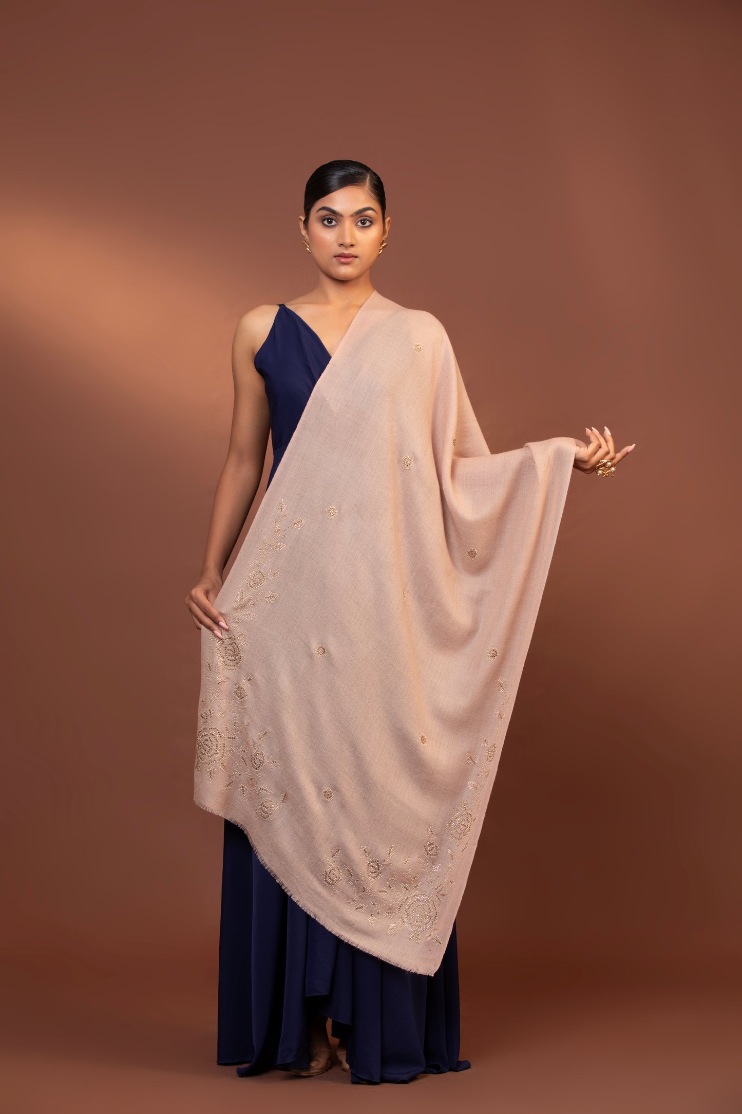 peach wool shawl, hand-woven shawls, women's border shawls, fine wool accessory, elegant wool wrap, women shawl