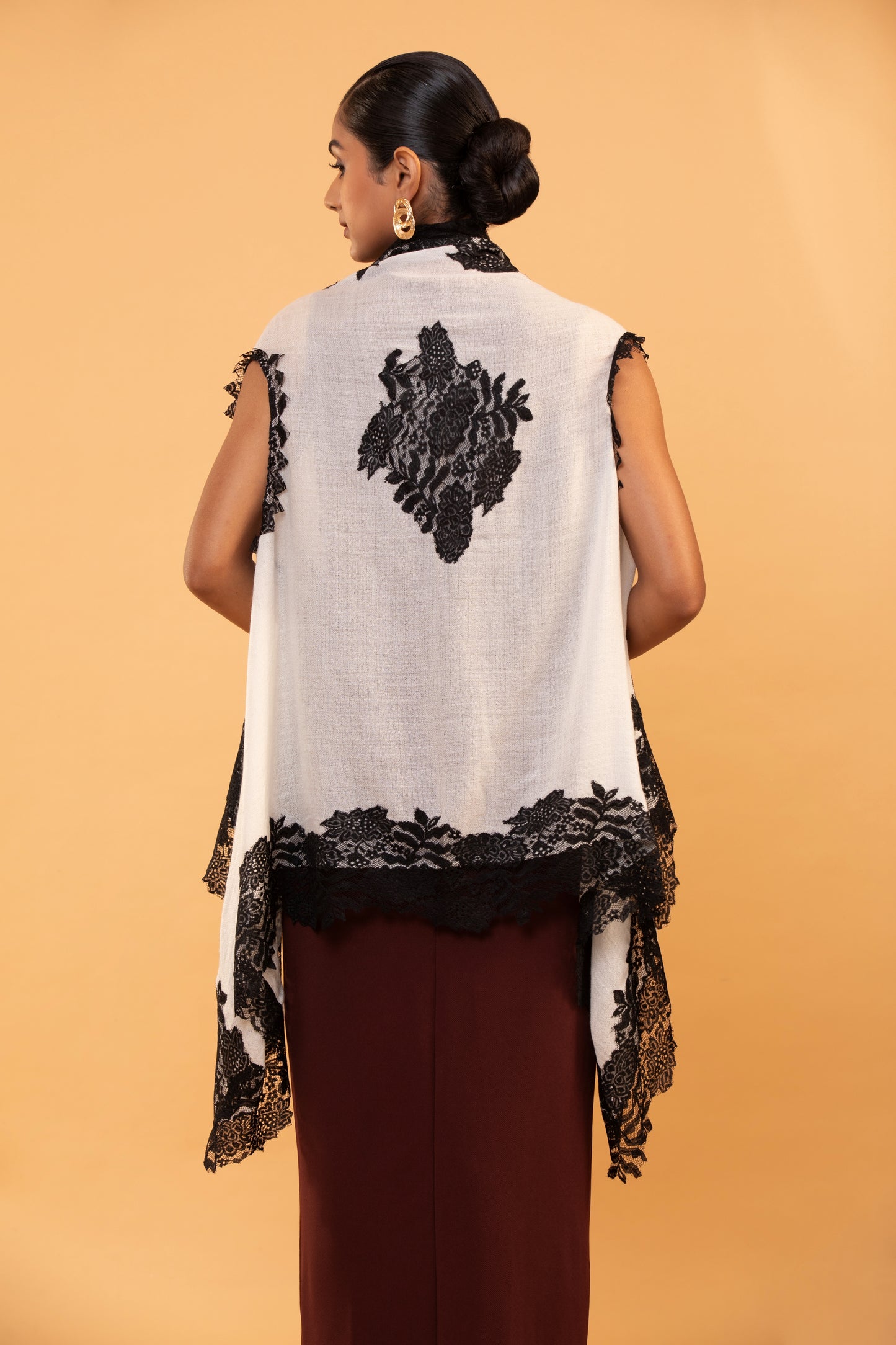 Black lace shawl, evening wrap, women's fashion shawl, elegant shawl, formal shawl.