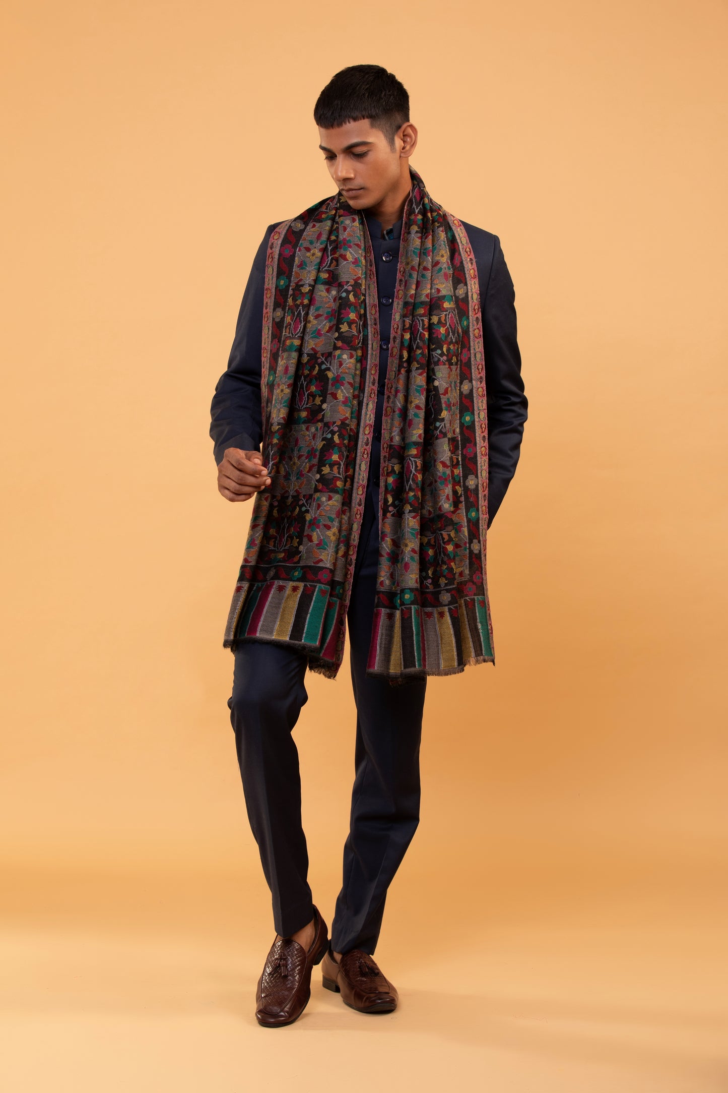 Kani shawl for men, dark navy Kani shawl, midnight black shawl, paisley wool shawl, soft wool winter wrap