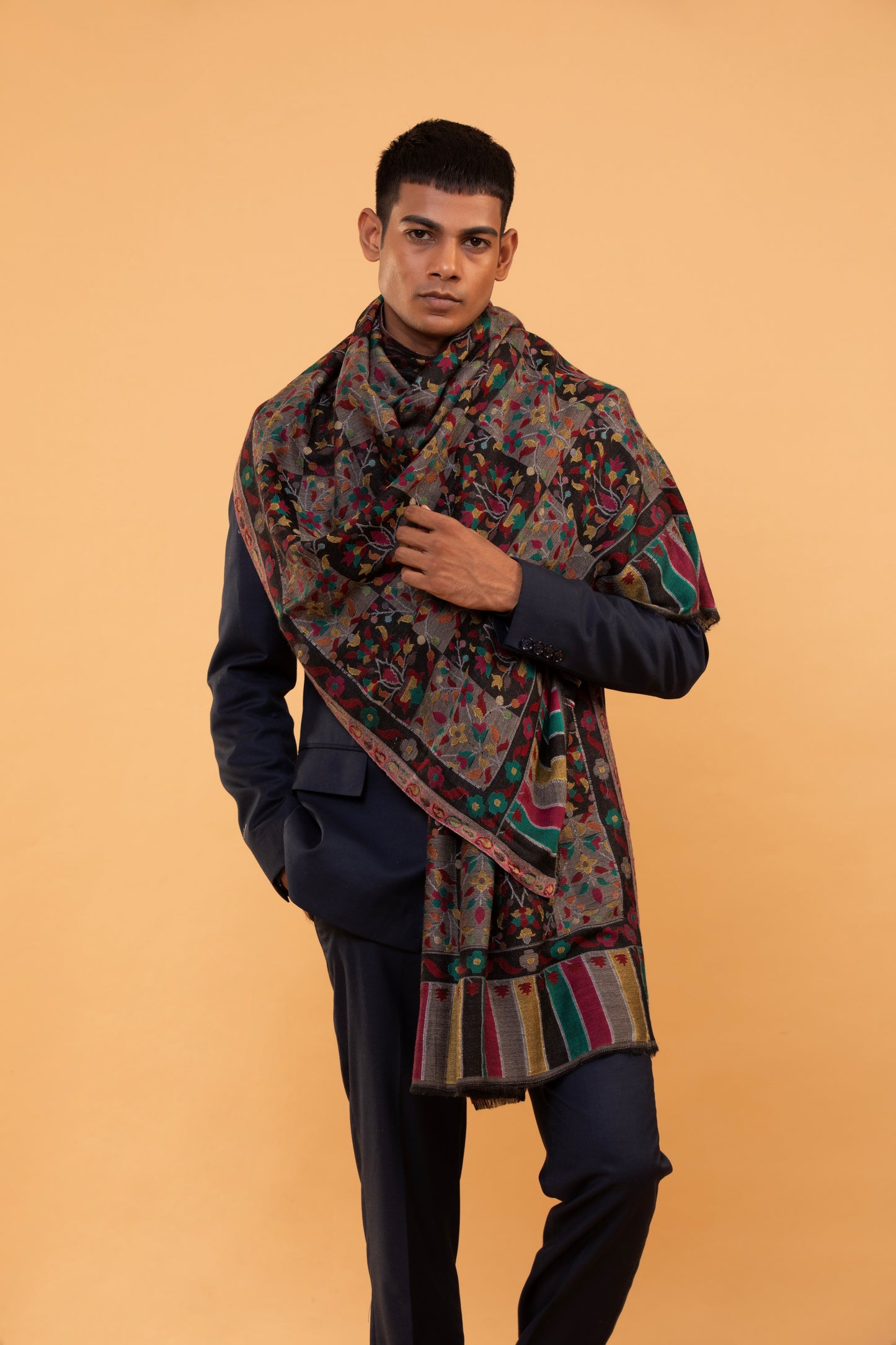 Kani shawl for men, dark navy Kani shawl, midnight black shawl, paisley wool shawl, soft wool winter wrap