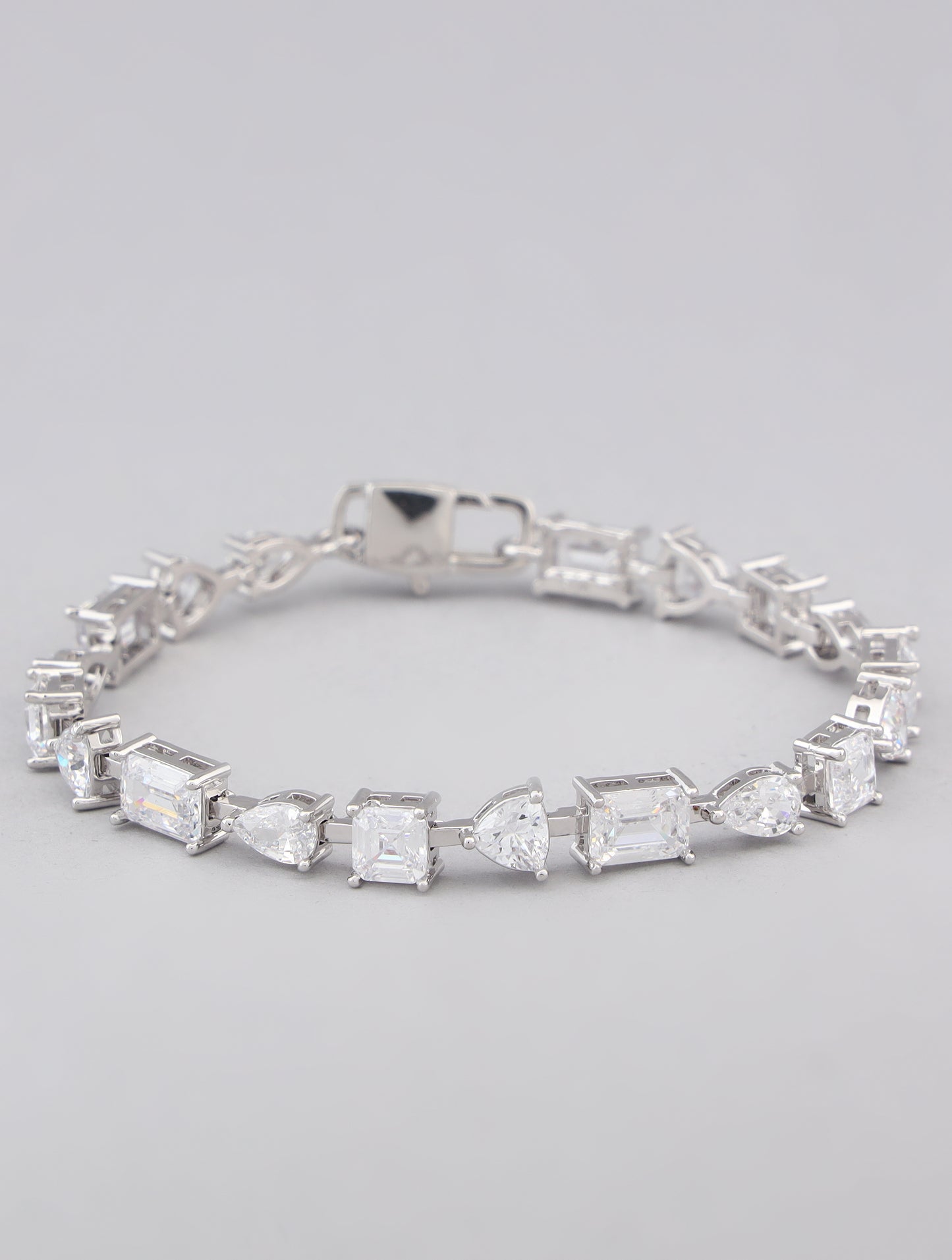 solitaire diamond bracelet, diamond tennis bracelet, diamond bracelet, diamond tennis bracelet womens, silver diamond bracelet