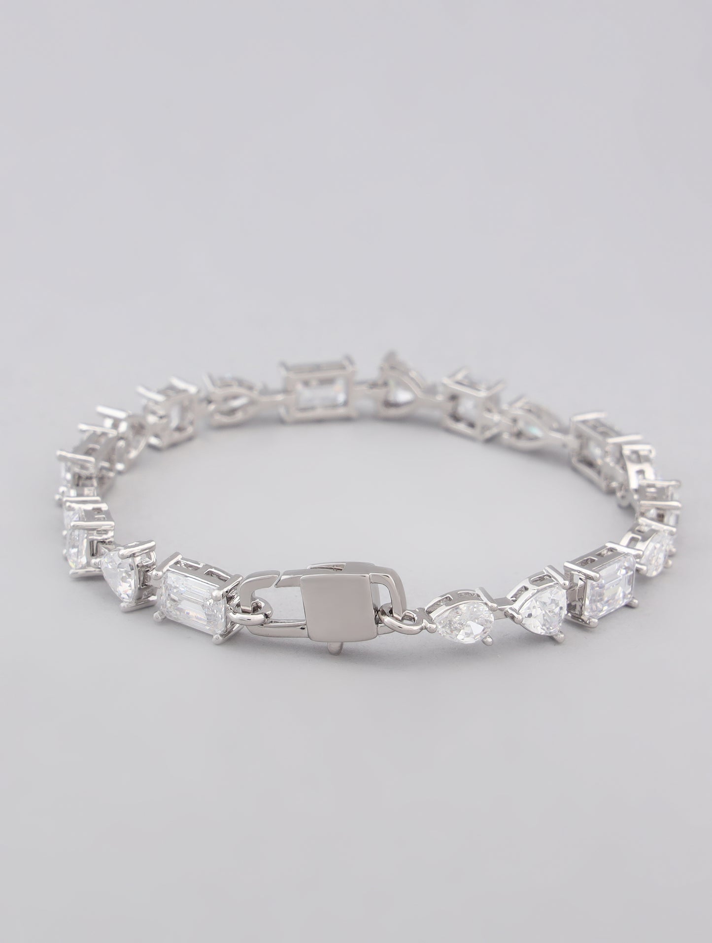 solitaire diamond bracelet, diamond tennis bracelet, diamond bracelet, diamond tennis bracelet womens, silver diamond bracelet