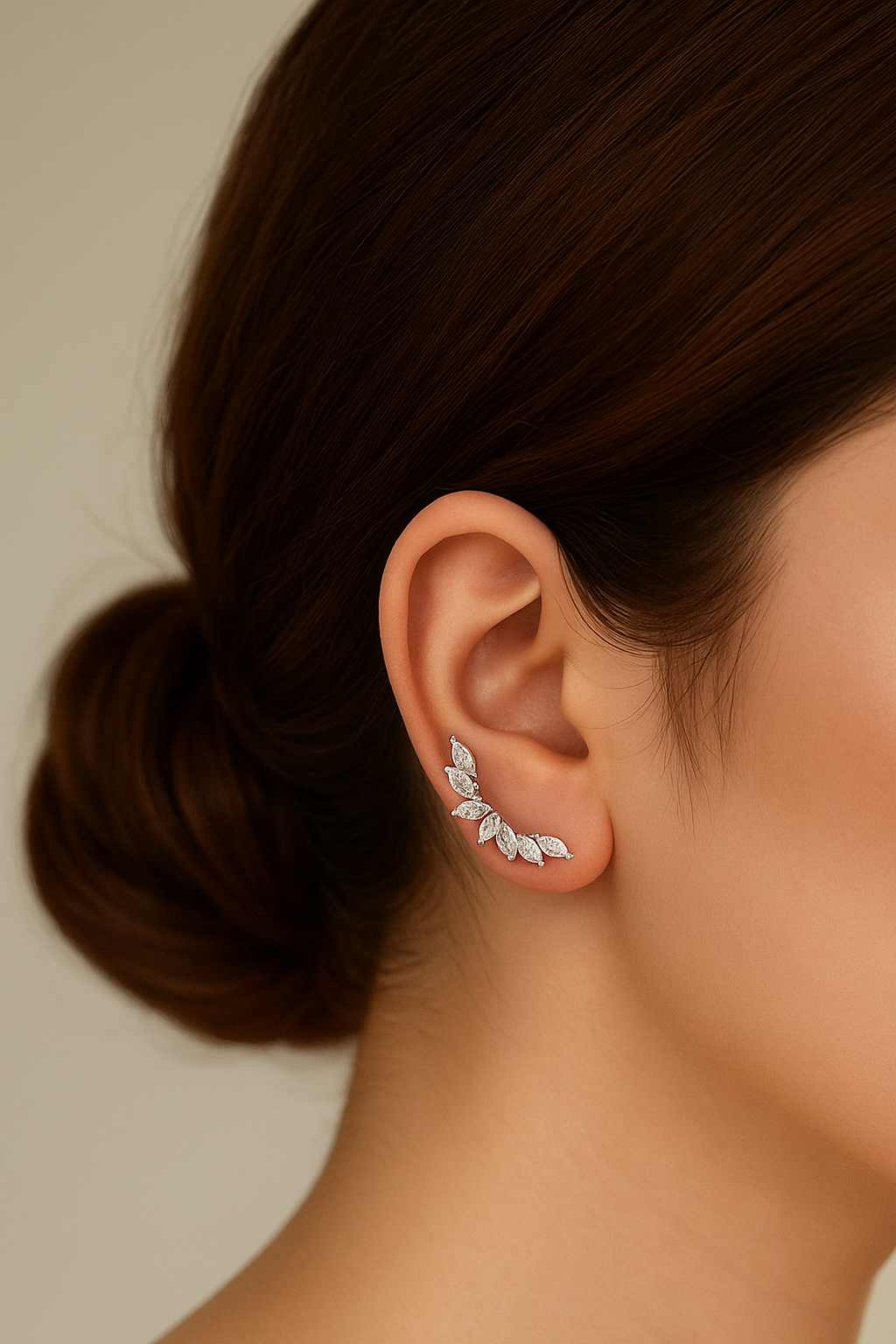 Solid Shine Hug Earrings – Single Piercing Climber Illusion Style