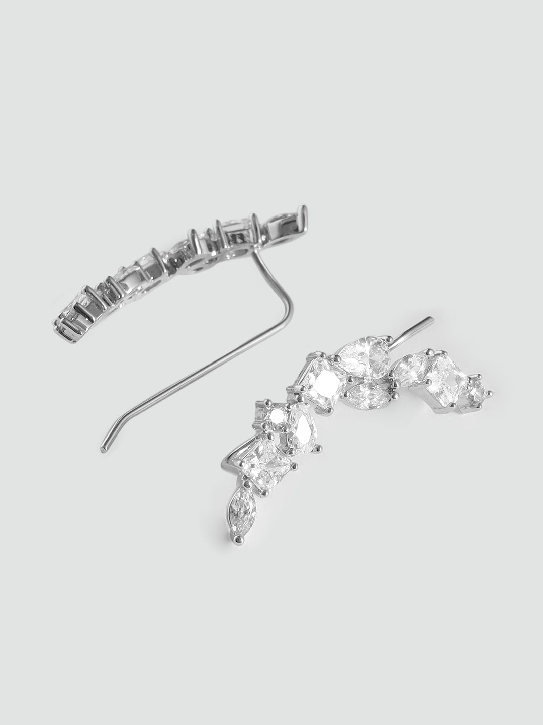 Front-Hug Ear Cuff – Illusion Climber with One Piercing