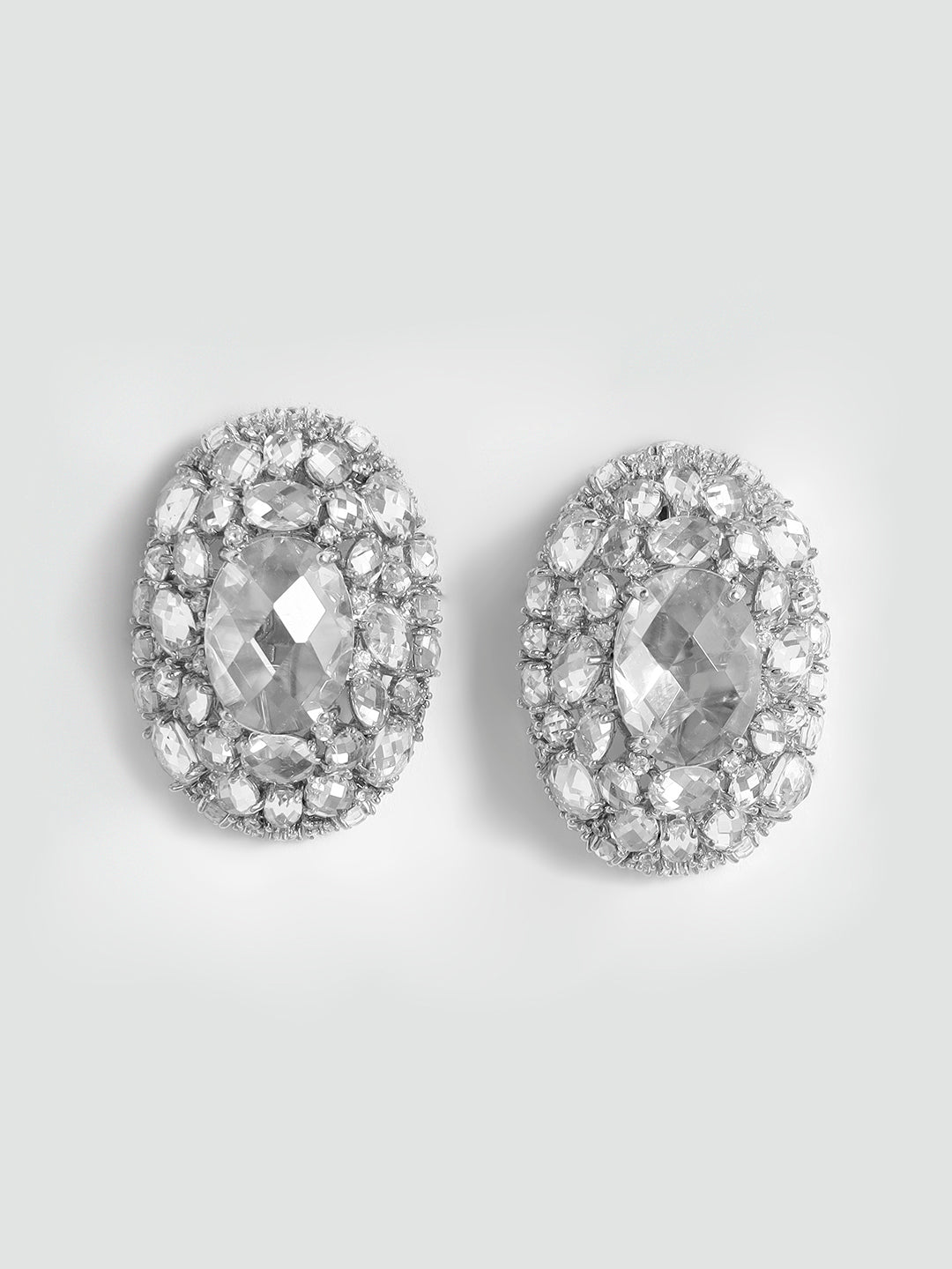 Elegant Oval Crystal Earrings – Timeless Shine for Every Occasion