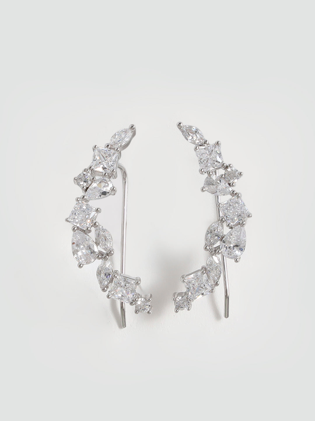 Front-Hug Ear Cuff – Illusion Climber with One Piercing