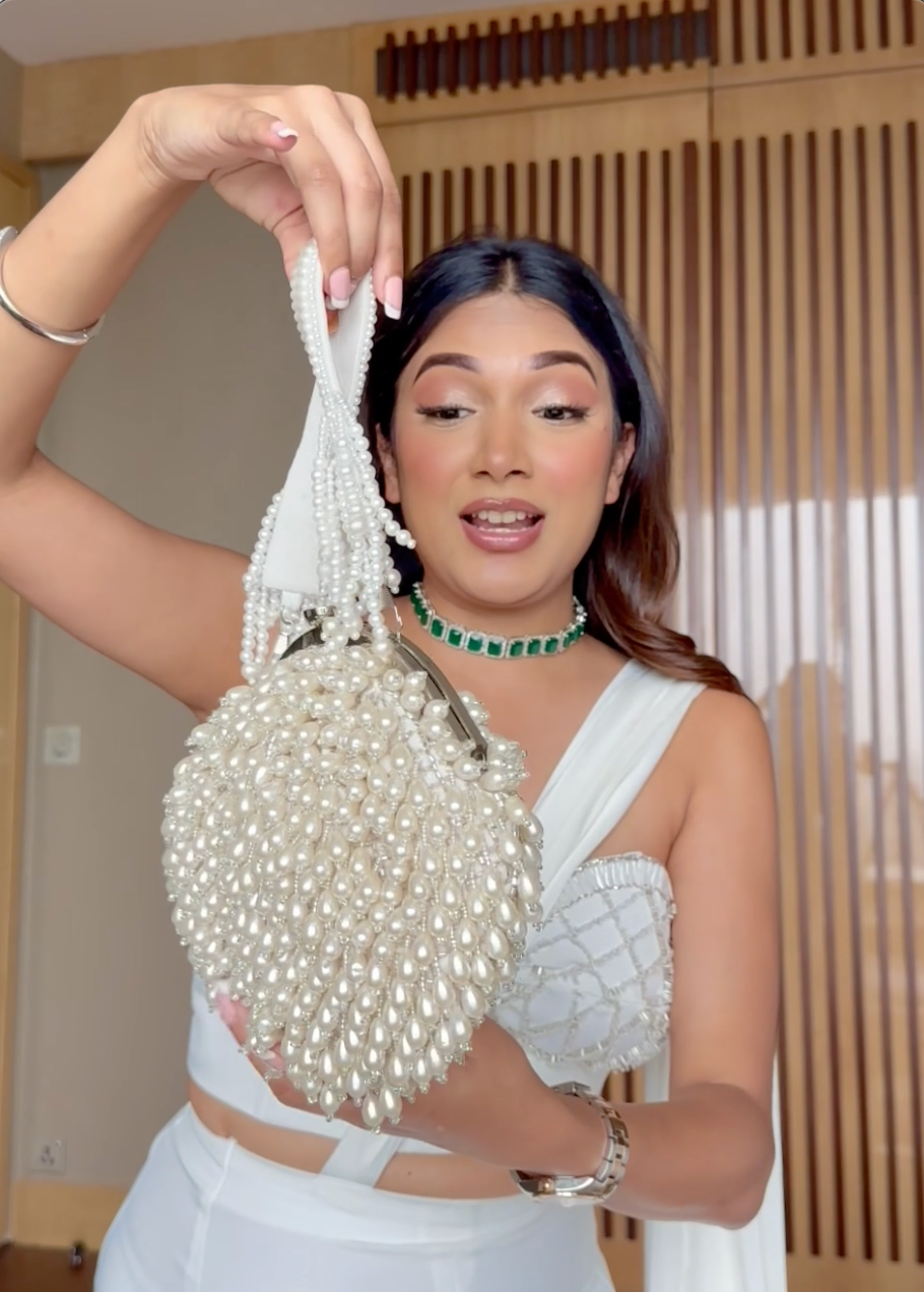 Ladies white bags shop