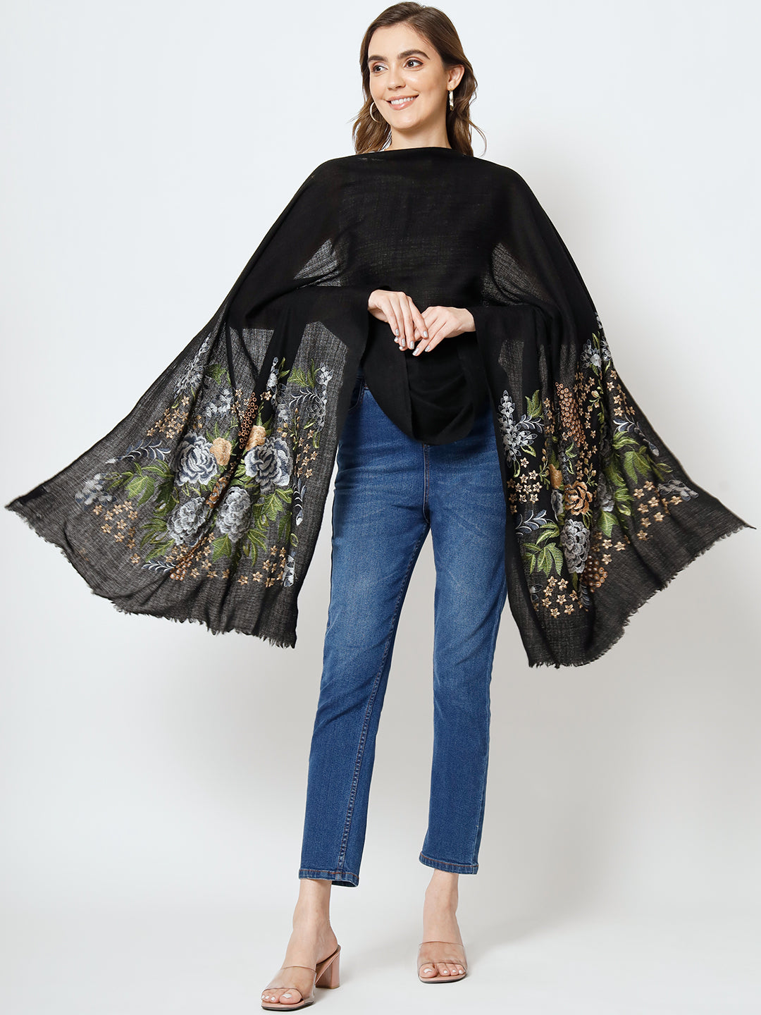 black shawl online, woolen shawl online by modarta