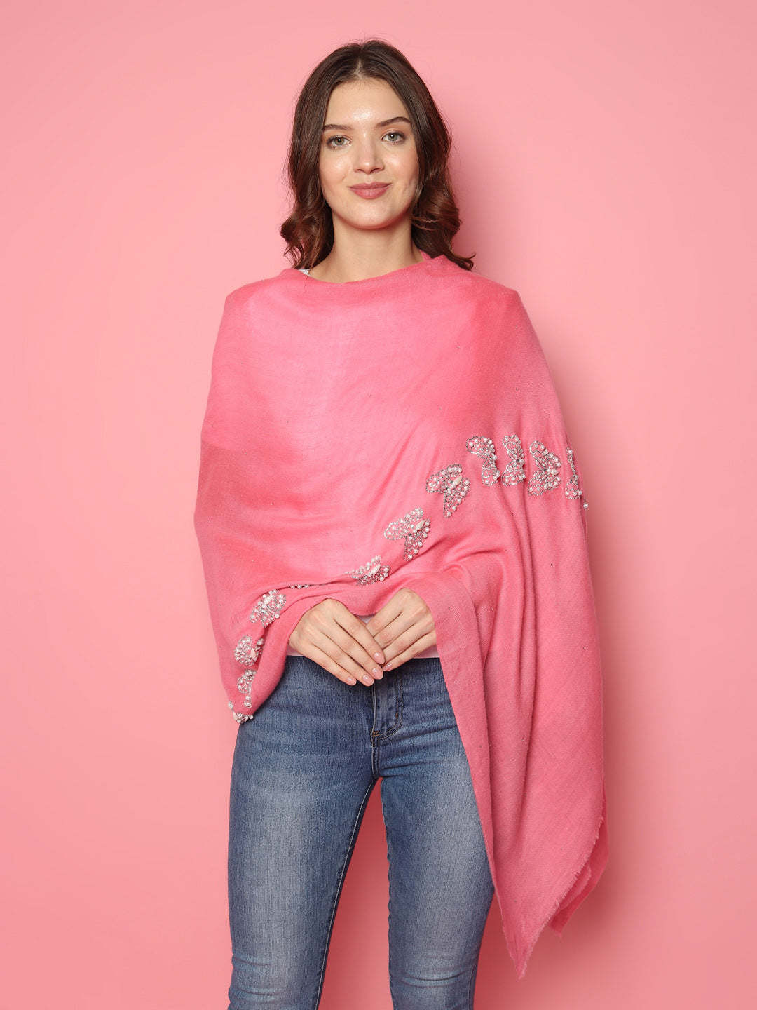 Pashmina Pink Shawl with swarovski and pearls butterflies modarta Pashmina Pink Shawl with swarovski and pearls butterflies modarta
