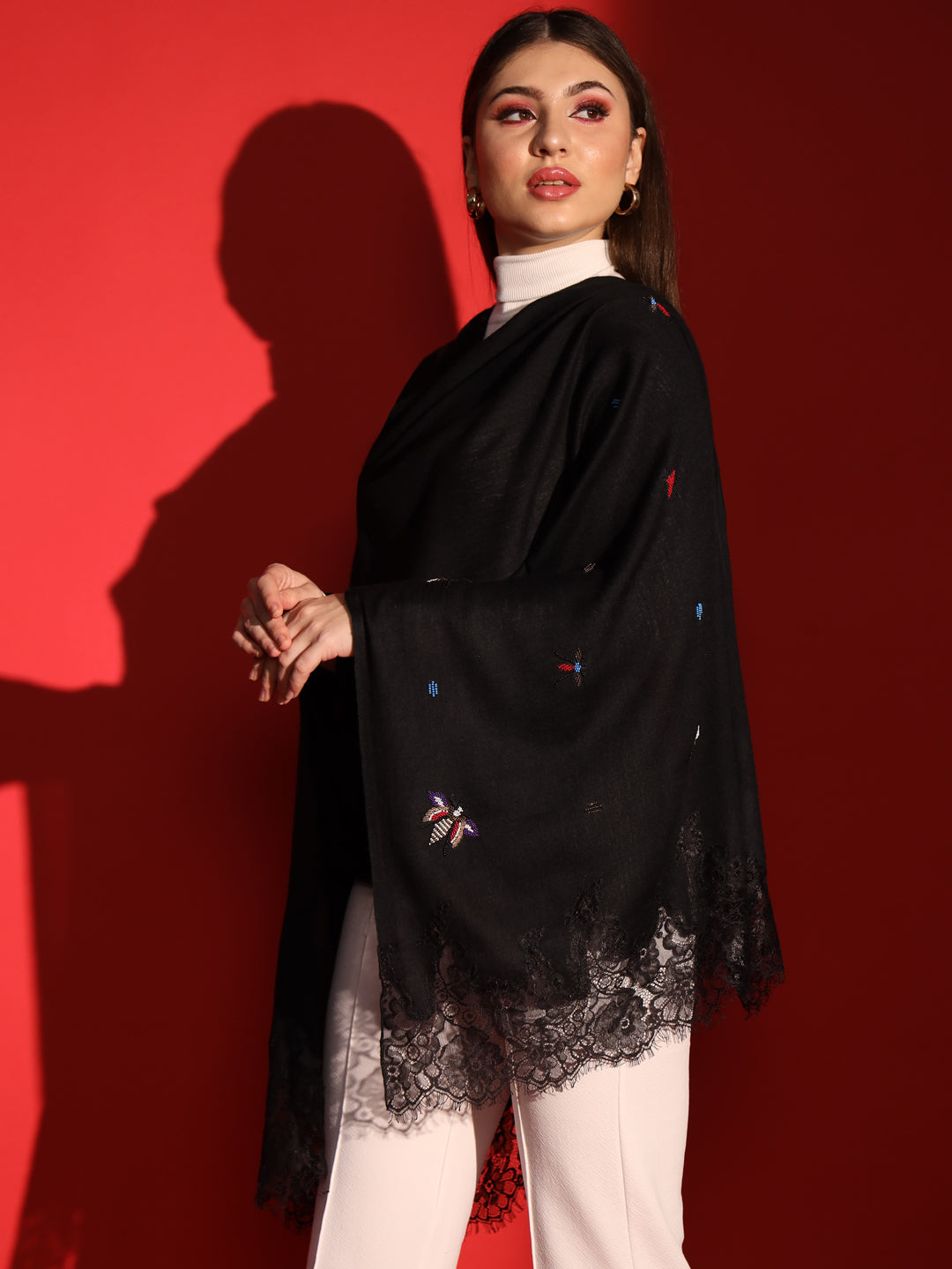 kashmiri embroidered shawls, black shawl