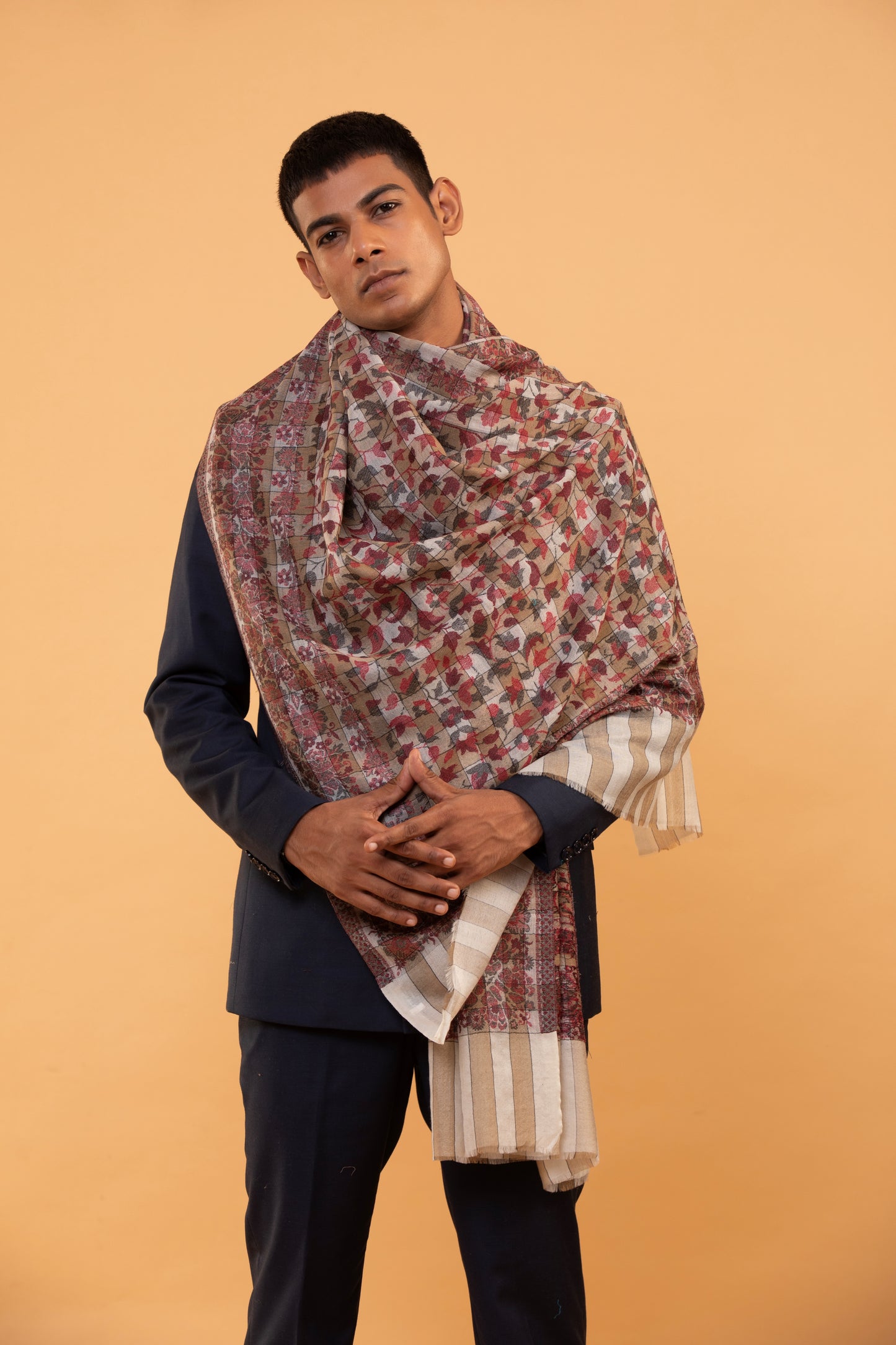 fine wool ethnic stole, men’s Kani Jamawar stole, wool paisley shawl, ethnic wool shawl, musk wool stole