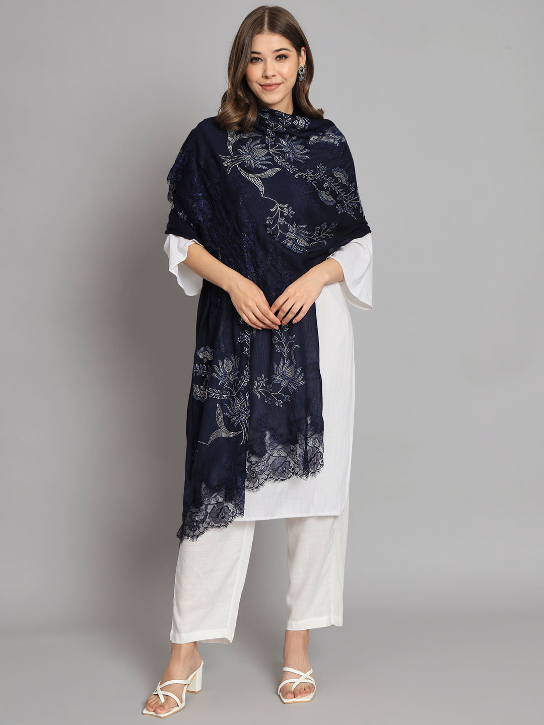woolen shawls, cashmere shawls by modarta
