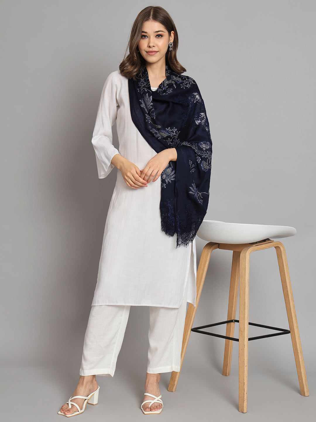 shawl for women, bridal shawl,kashmiri shawl