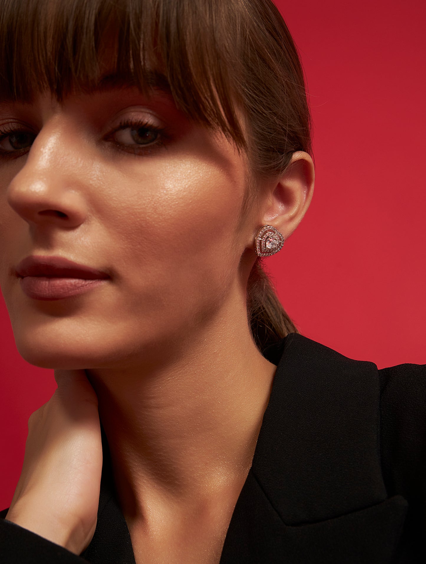 Elegant heart earrings with spiral for weddings parties