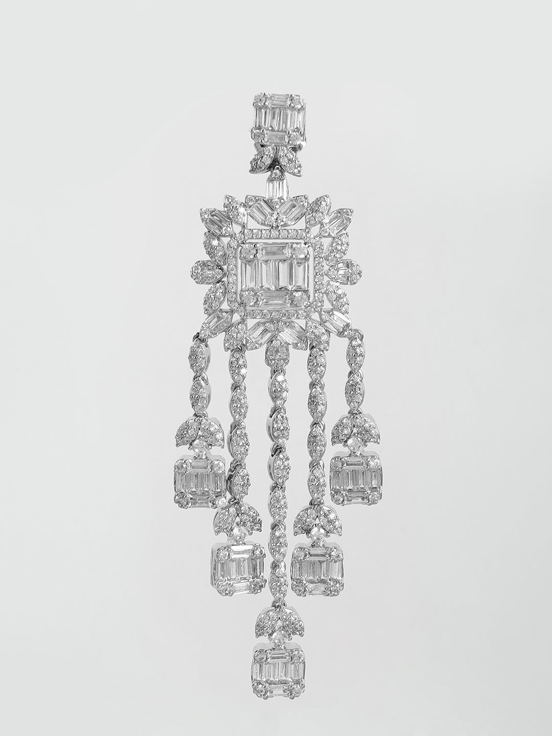 Elegant Crystal Drop Earrings – Shimmering Sparkle for Every Occasion