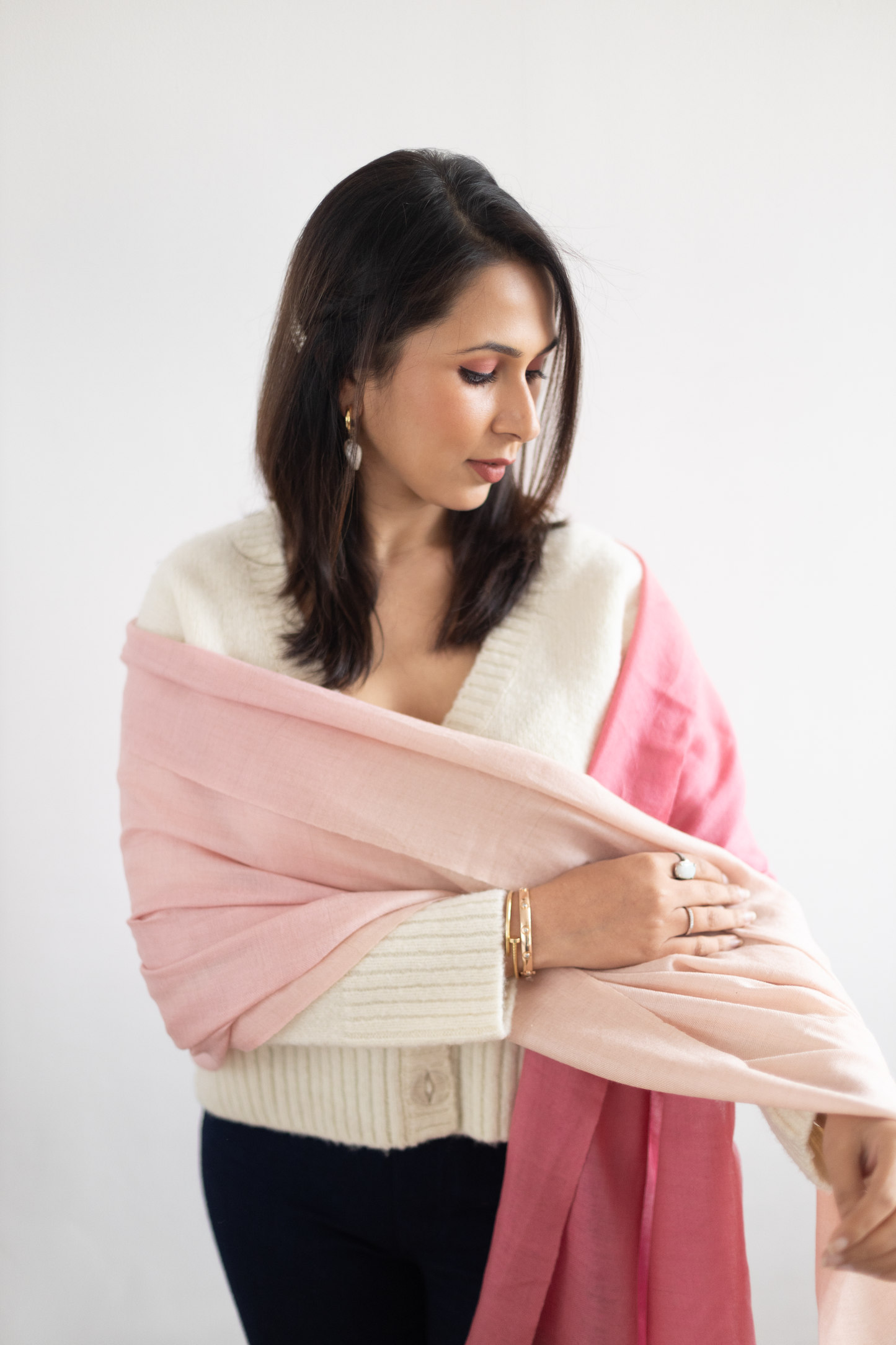 Shikha Sharma in Pink Pashmina Shawl