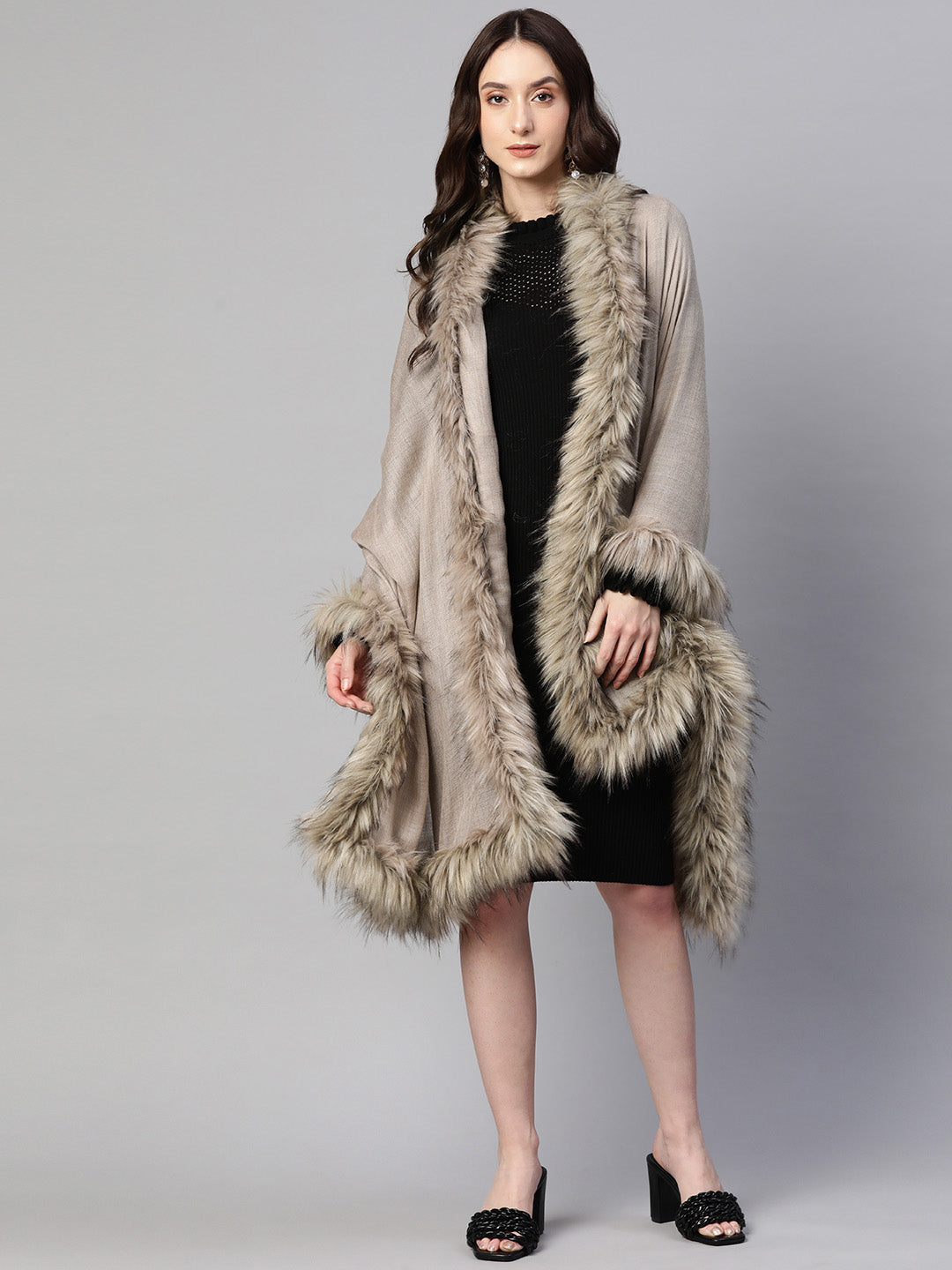 Wool shawl with fur, fur shawl online