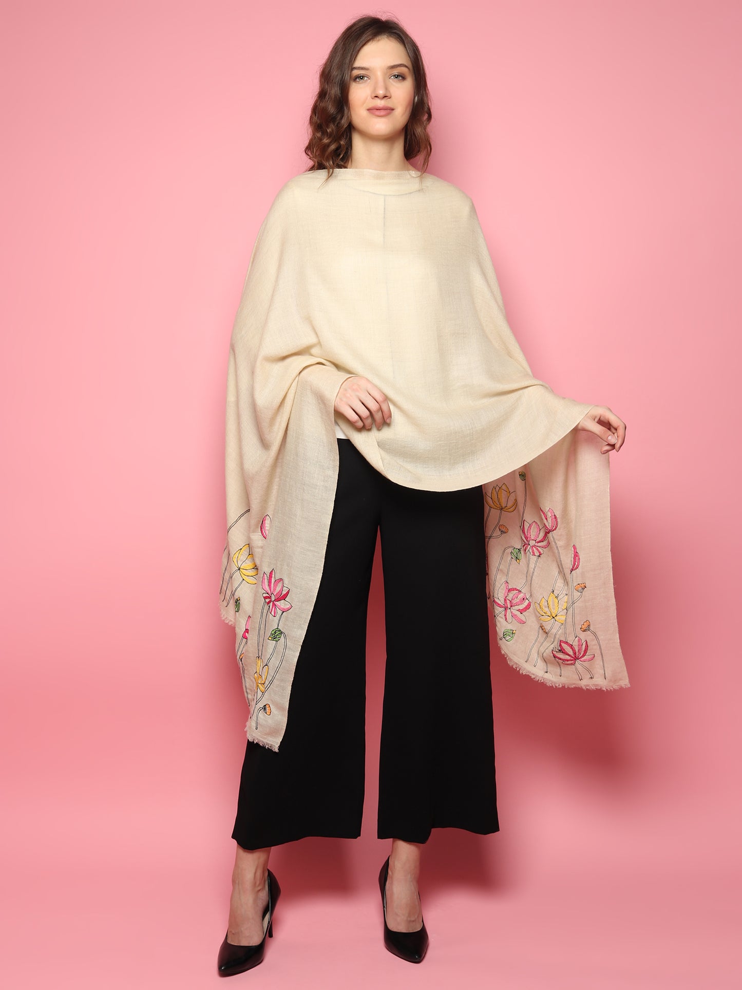 white shawl online, pashmina shawls online, kashmiri pashmina shawl price, pashmina scarf online, kashmiri scarf online
