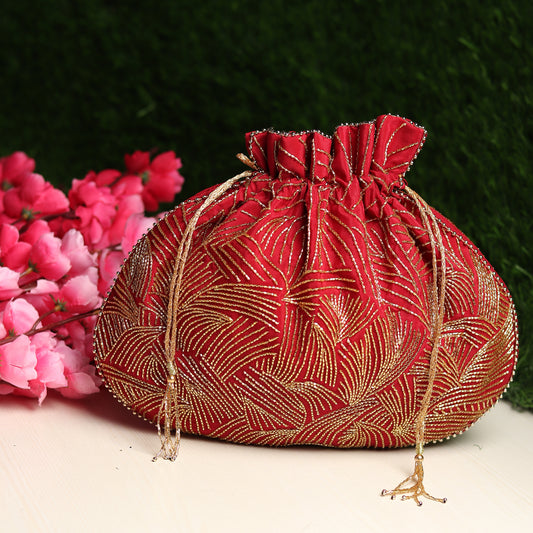 Handled Assorted Embroidered Wedding Potli Bag. Silk Potli Bags at Rs  130/piece in Mumbai
