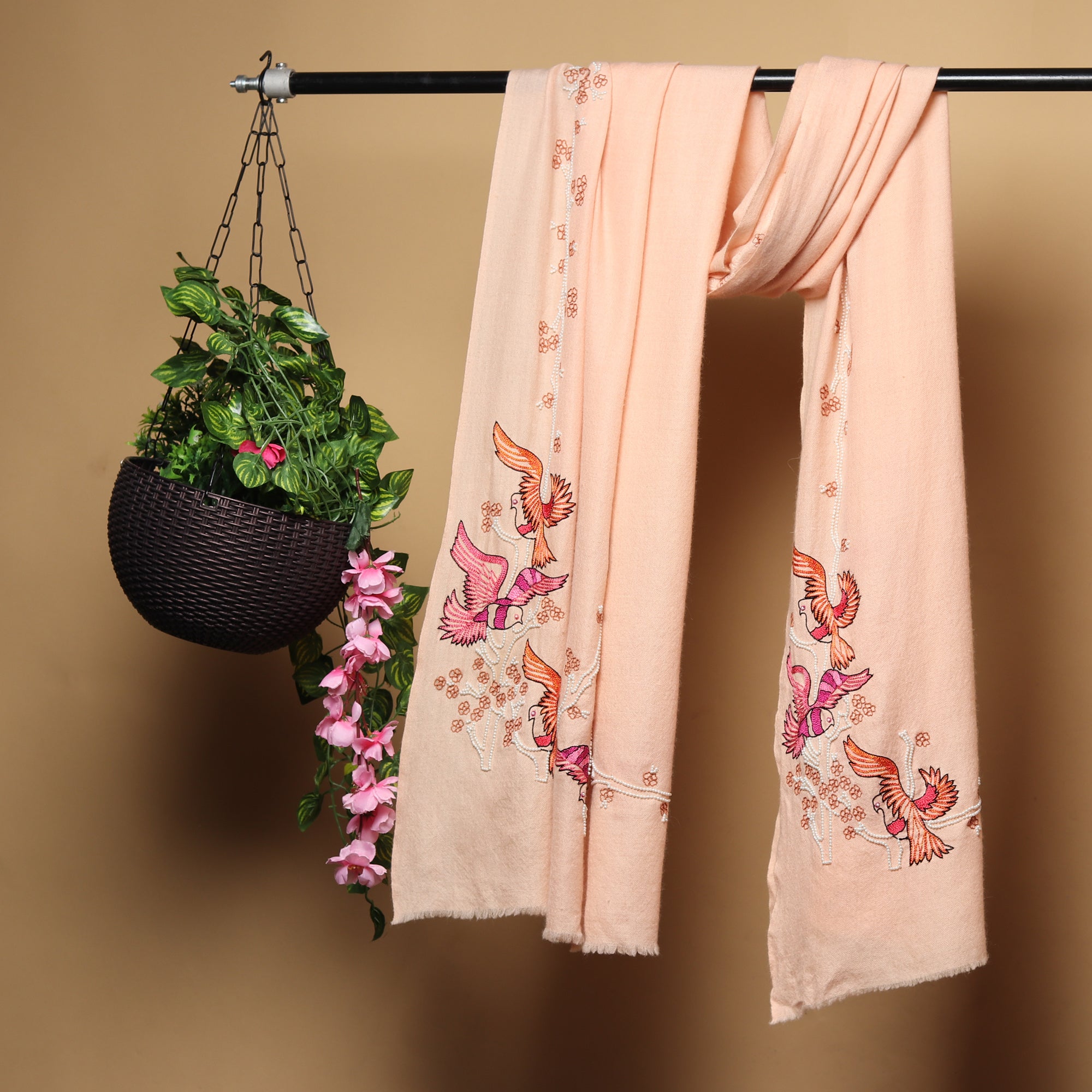 Embroidered Shawls Online , Shawls & Stoles Online â modarta